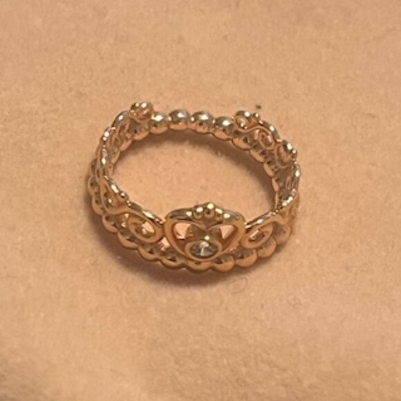 Pandora - Princess Tiara Crown Ring (14K Rose Gold Plating) - Picture 4 of 7
